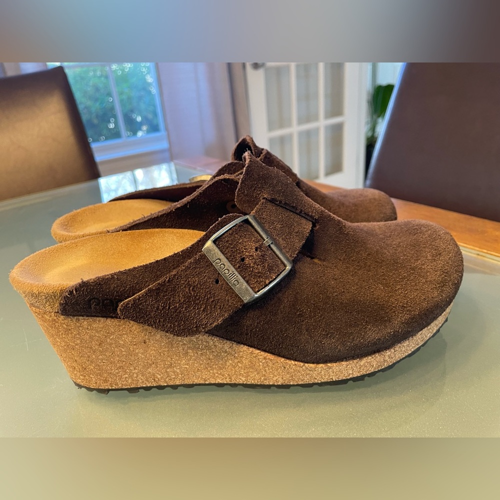 Size 38 brown suede Birkenstock Papillio Fanny Wedge Clog, barely worn.